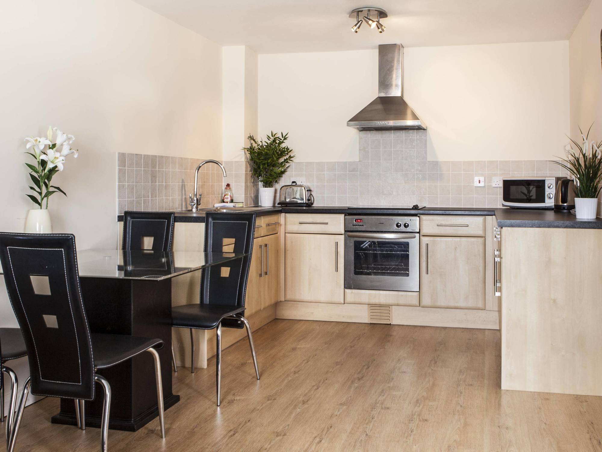 Cheltenham Plaza Apartments Ashchurch المظهر الخارجي الصورة